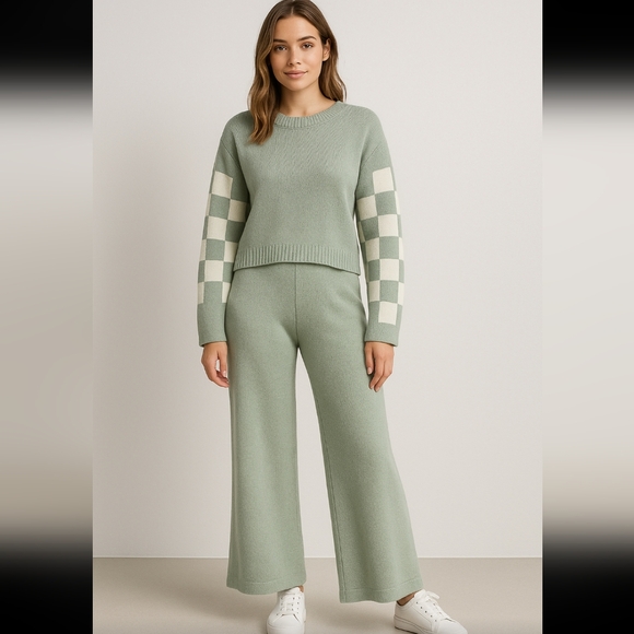Sincerly Jules Tops - Sincerely Jules Light Green Knit Sweater. Medium. EUC *matching Pants Available